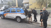 Governo do RJ irá contratar policiais de folga para atuar dentro de ônibus governo-do-rj-ira-contratar-policiais-de-folga-para-atuar-dentro-de-onibus